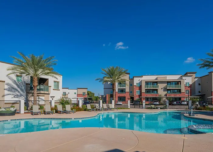 Apartment Stadium Area W Pool Gym Balcony Parking Wd